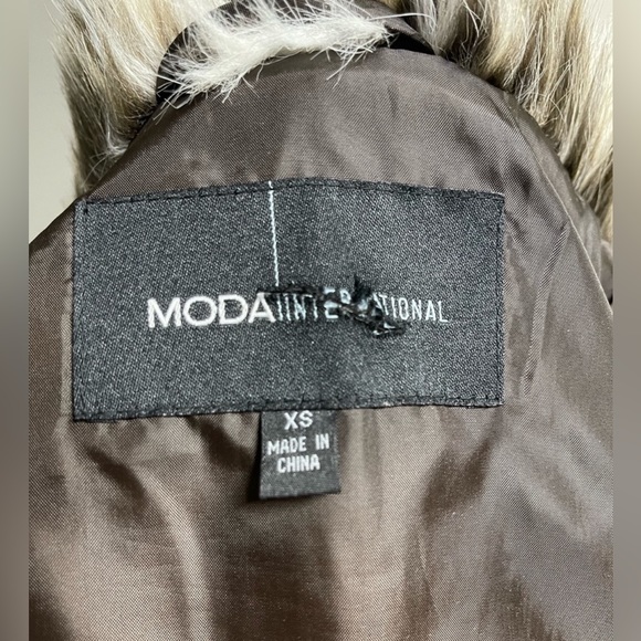 Victoria’s Secret Moda International Y2K Faux Fur Snow Leopard 🐆 Jacket XS - Picture 3 of 5